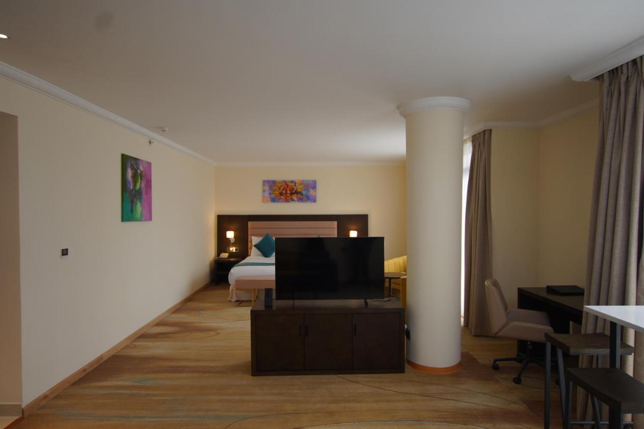 Best Western Premier Dynasty Addis Ababa Eksteriør billede