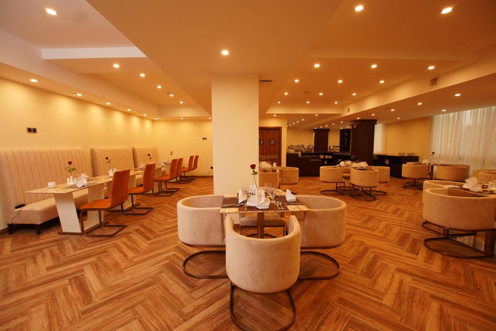 Best Western Premier Dynasty Addis Ababa Eksteriør billede